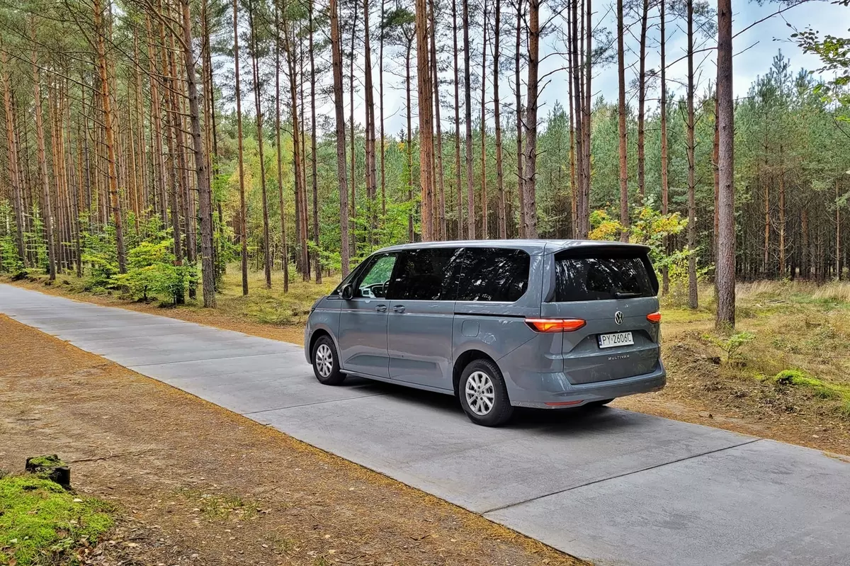 Volkswagen Multivan TDI - bardziej osobowy niż ciężarowy