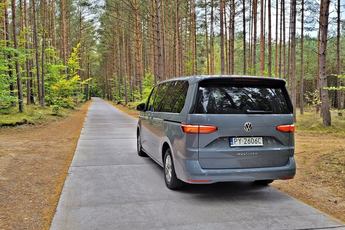 Volkswagen Multivan TDI - bardziej osobowy niż ciężarowy