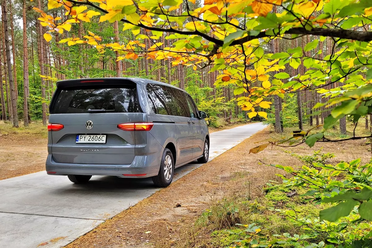 Volkswagen Multivan TDI - bardziej osobowy niż ciężarowy