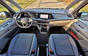 Volkswagen Multivan TDI - bardziej osobowy niż ciężarowy