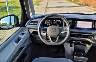 Volkswagen Multivan TDI - bardziej osobowy niż ciężarowy