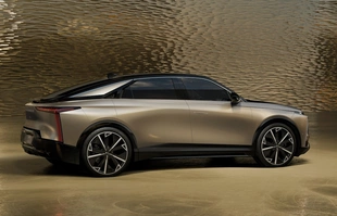 DS N°8 zaprezentowane oficjalnie