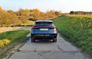 Nissan Ariya Evolve+ 394 KM e-4orce - rodzinno-sportowy elektryk