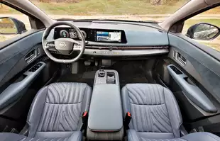 Nissan Ariya Evolve+ 394 KM e-4orce - rodzinno-sportowy elektryk