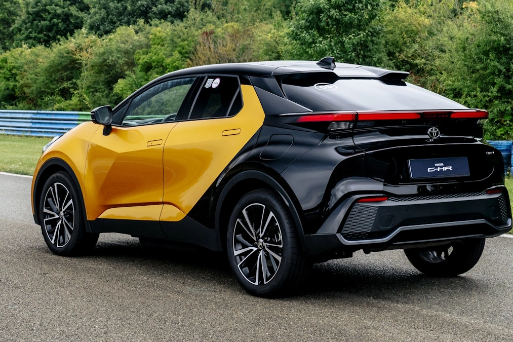 Toyota C-HR taniej o 24 tys. zł