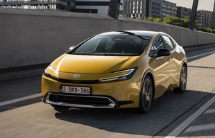 Toyota RAV4 i Prius znacznie taniej