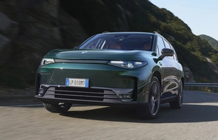 Leapmotor C10 REEV z silnikiem spalinowym