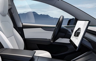 Tesla Model Y po modernizacji. Polskie ceny
