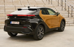 Toyota obniża ceny samochodów z rocznika 2024