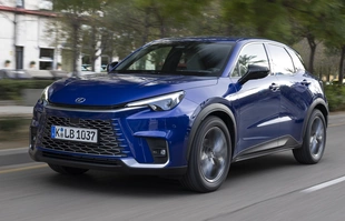 Hybrydowe SUV-y Lexusa z rekordową sprzedażą