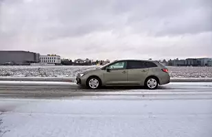 Suzuki Swace: Toyota Corolla w przebraniu czy coś więcej?