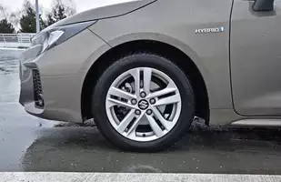 Suzuki Swace: Toyota Corolla w przebraniu czy coś więcej?