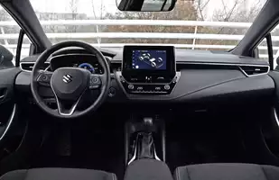 Suzuki Swace: Toyota Corolla w przebraniu czy coś więcej?