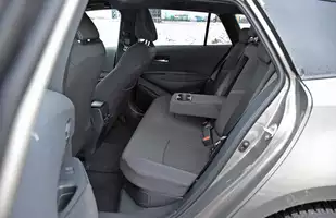 Suzuki Swace: Toyota Corolla w przebraniu czy coś więcej?