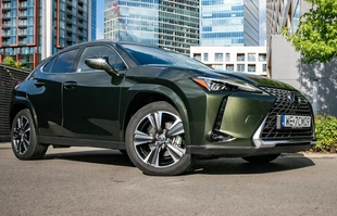 Szalone obniżki na Lexusy z roku 2024. Nawet 100 tys. taniej!