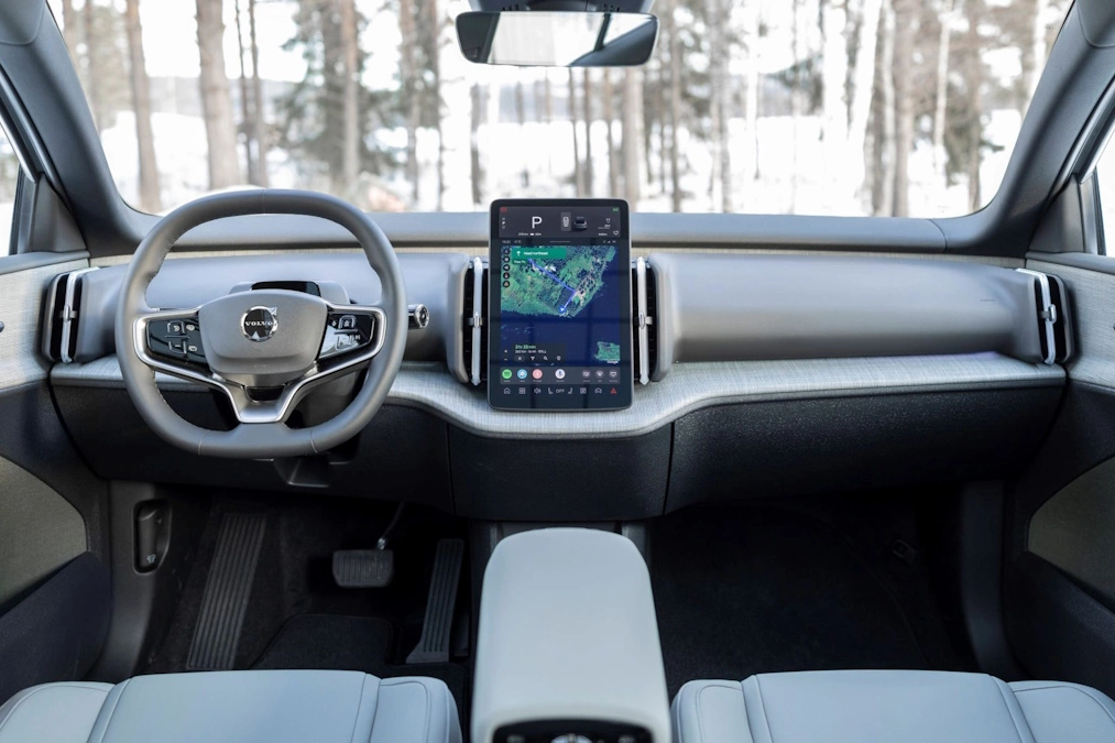 Volvo EX30 Cross Country. Elektrykiem w teren?