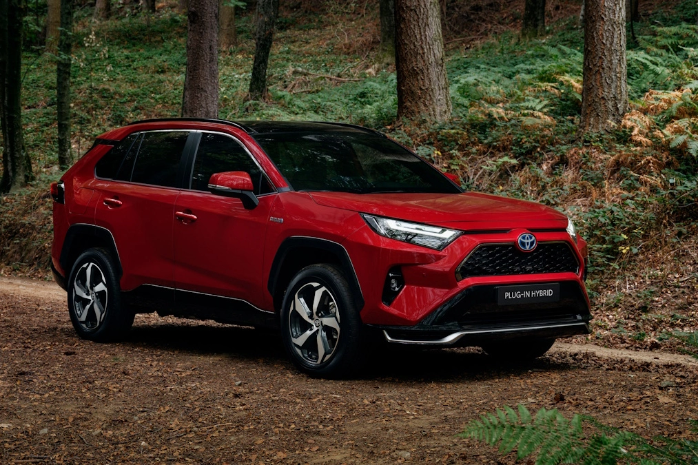 Toyota RAV4 taniej nawet o 30 tys. zł