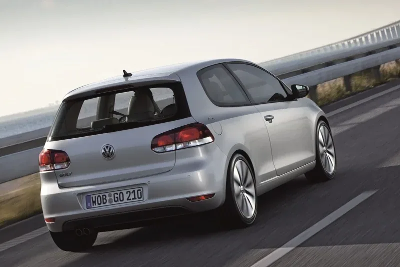 Volkswagen Golf VI