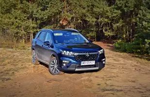 Suzuki S-Cross 1.5 DualJet 2025 | Tradycyjne podejście do nowoczesności