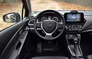 Suzuki S-Cross 1.5 DualJet 2025 | Tradycyjne podejście do nowoczesności