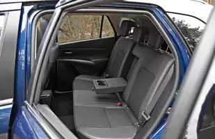 Suzuki S-Cross 1.5 DualJet 2025 | Tradycyjne podejście do nowoczesności