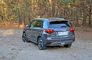 Suzuki Vitara 1.4 BoosterJet 2025 - ani myśli zejść ze sceny