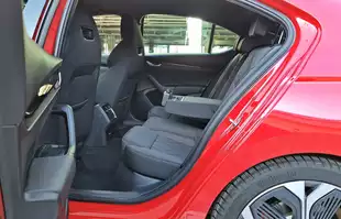 Skoda Octavia RS 2025 - Czy samochód może mieć za dużo mocy?