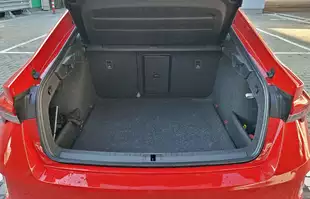 Skoda Octavia RS 2025 - Czy samochód może mieć za dużo mocy?