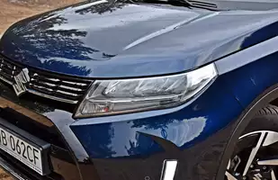 Suzuki Vitara 1.5 DualJet Hybrid 2025 | Wyróżnia się na tle rywali