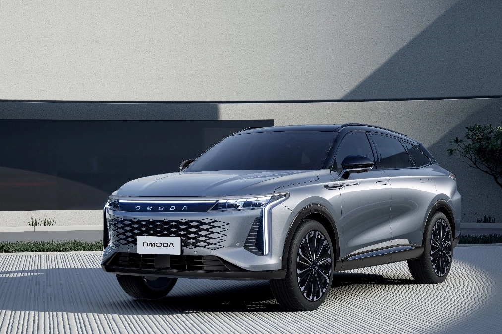 Omoda 9 Super Hybrid. Najtańsze 500 KM na rynku