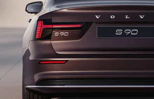 Volvo S90 po liftingu. Niespodziewanym