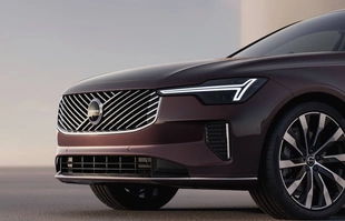 Volvo S90 po liftingu. Niespodziewanym