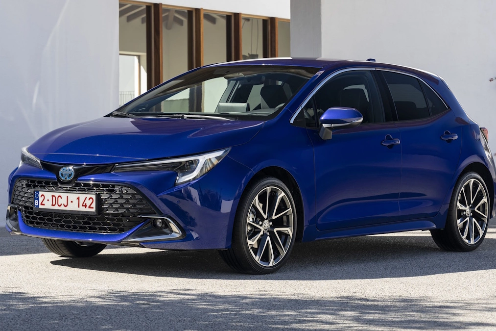 Ostatni moment zakup benzynowej Toyoty Corolli
