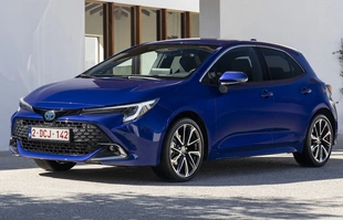 Ostatni moment zakup benzynowej Toyoty Corolli