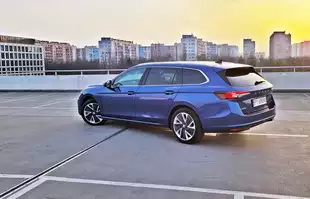 Skoda Superb PHEV Kombi | Ponad 100 km “na prądzie”