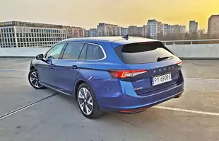 Skoda Superb PHEV Kombi | Ponad 100 km “na prądzie”