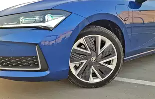 Skoda Superb PHEV Kombi | Ponad 100 km “na prądzie”