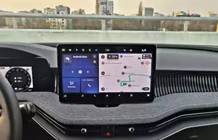 Skoda Superb PHEV Kombi | Ponad 100 km “na prądzie”