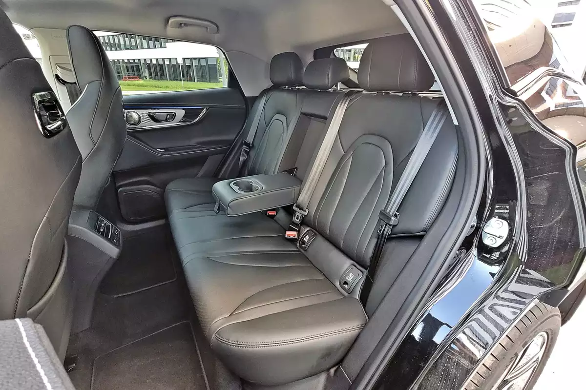 Omoda E5 | Czy ten chiński elektryczny SUV jest lepszy od europejskiej konkurencji?