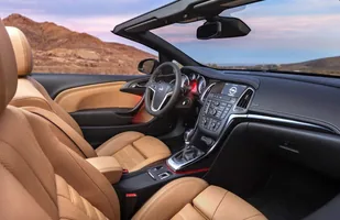 Opel Cascada w pełnej okazałości — zdjęcie 2