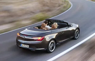 Opel Cascada w pełnej okazałości — zdjęcie 3