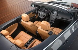 Opel Cascada w pełnej okazałości — zdjęcie 8