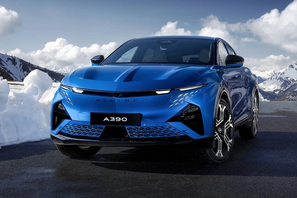 Alpine A390 oficjalnie