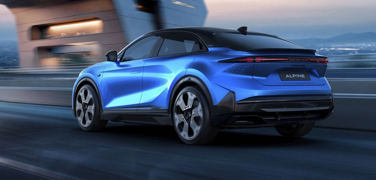 Alpine A390
