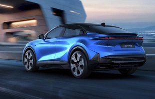 Alpine A390 oficjalnie