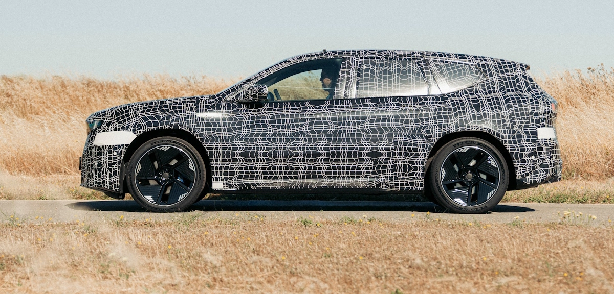 BMW iX3