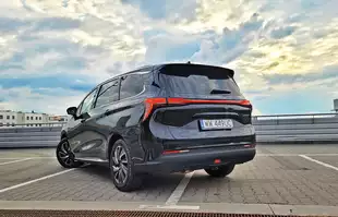 Forthing U-Tour | To prawdziwy jacht na kołach