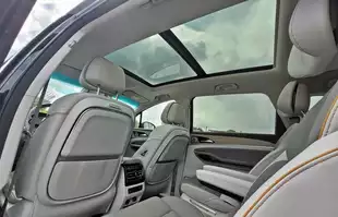 Forthing U-Tour | To prawdziwy jacht na kołach