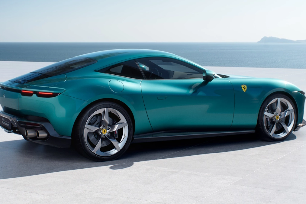 Ferrari Amalfi. Nowość z silnikiem V8
