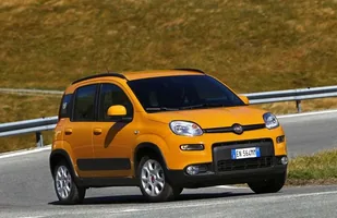Nowe wersje Fiata Pandy. Na gaz i 4x4 — zdjęcie 3